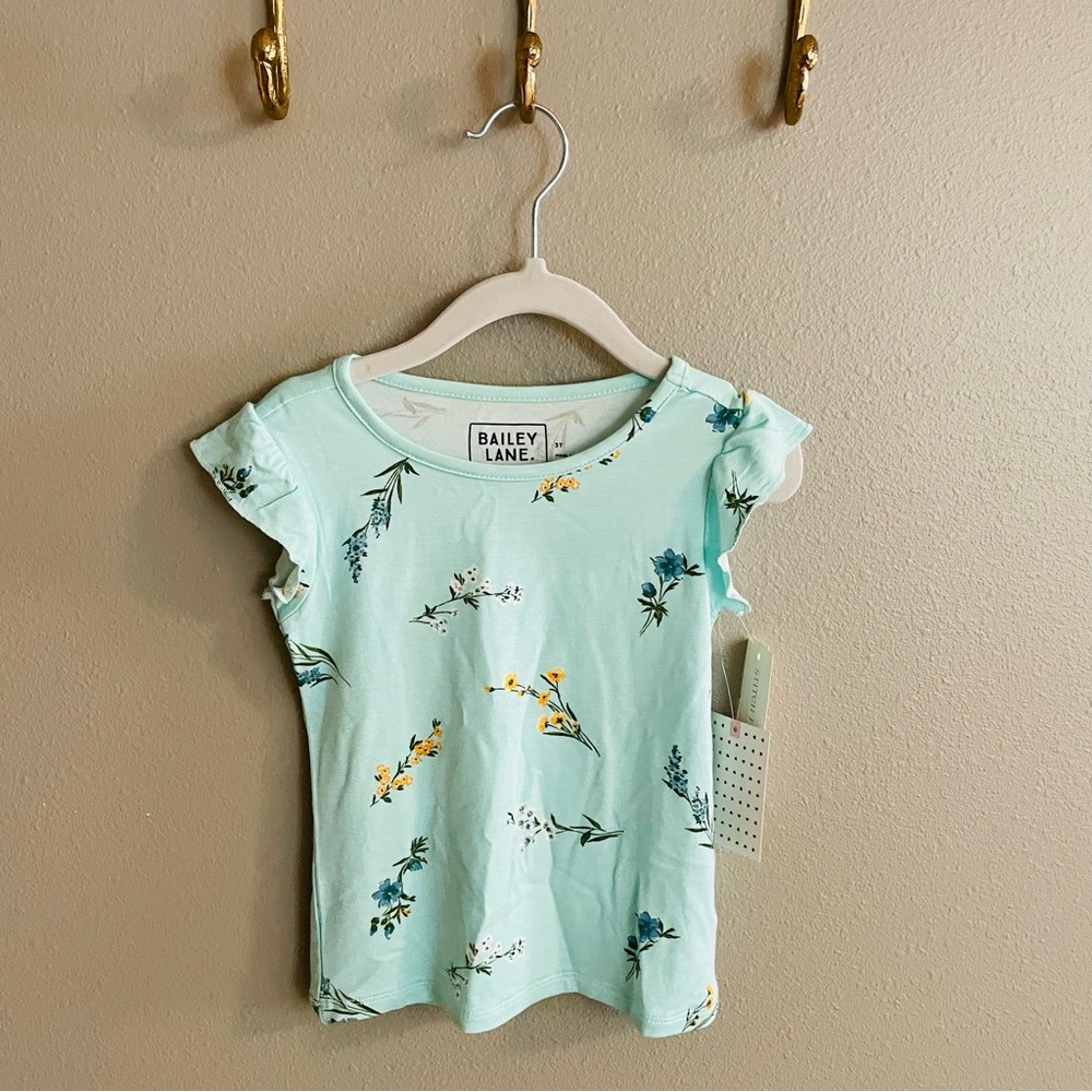 Bailey Lane Flutter Sleeve Tee